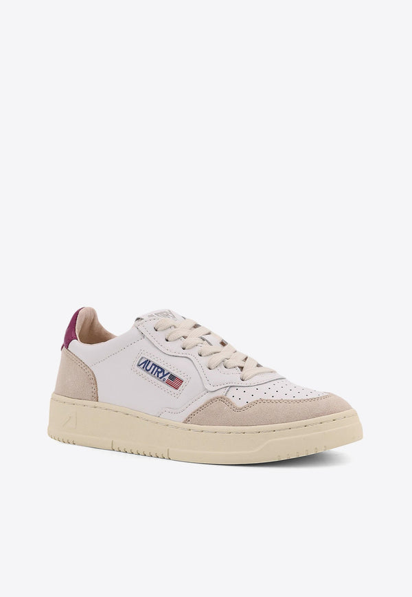 Medalist Low-Top Sneakers