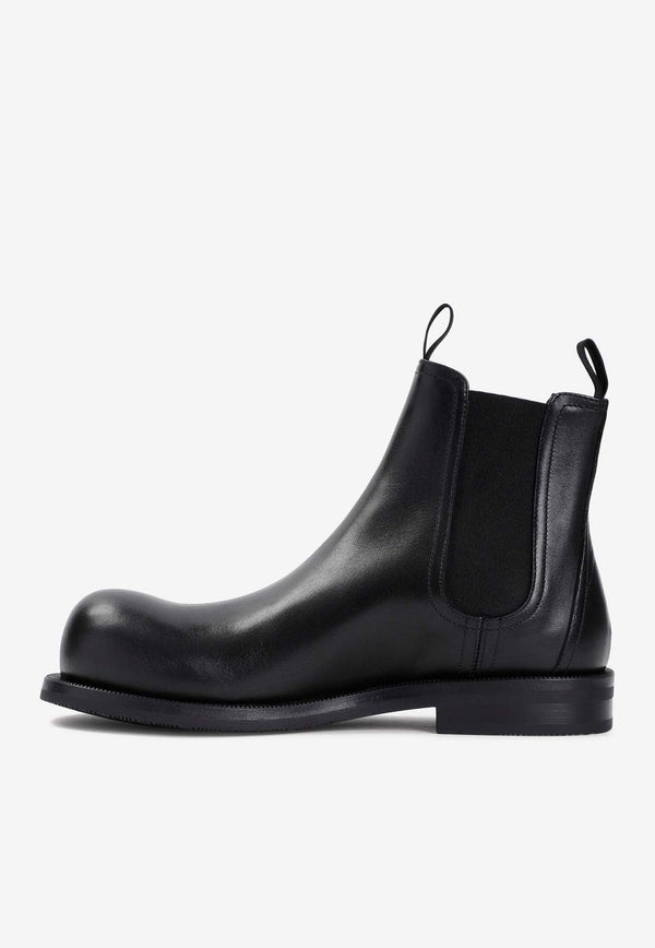 Bulk-Toe Chelsea Boots