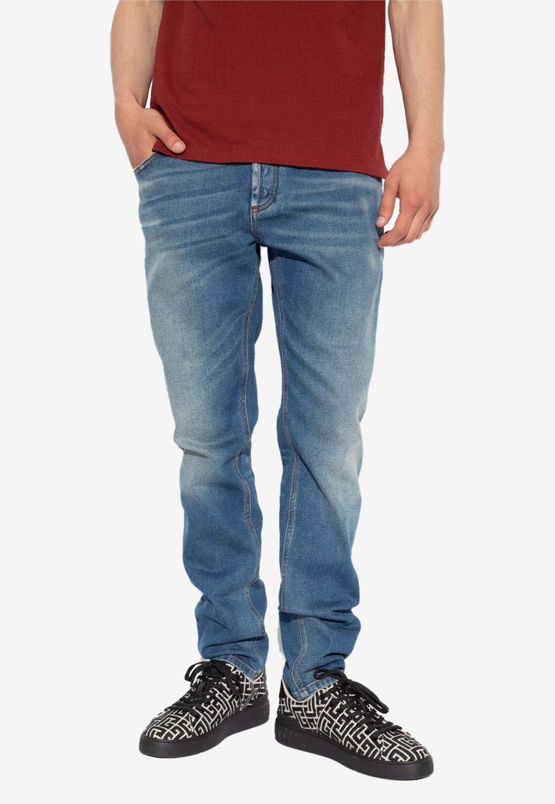 Slim-Fit Basic Jeans
