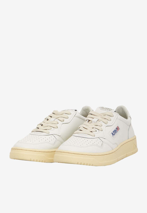 Medalist Low-Top Sneakers