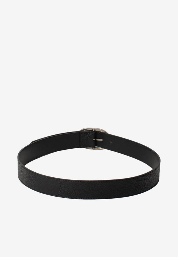Oval Buckle Belt in Grained Leather