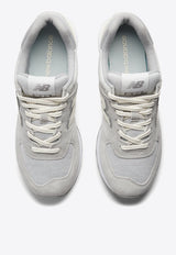 574 Low-Top Sneakers in Concrete with Angora and Gray