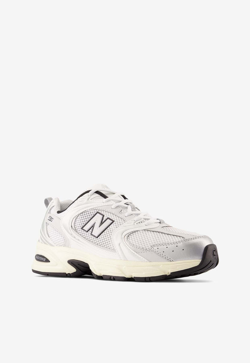 530 Low-Top Sneakers in Silver/Cream